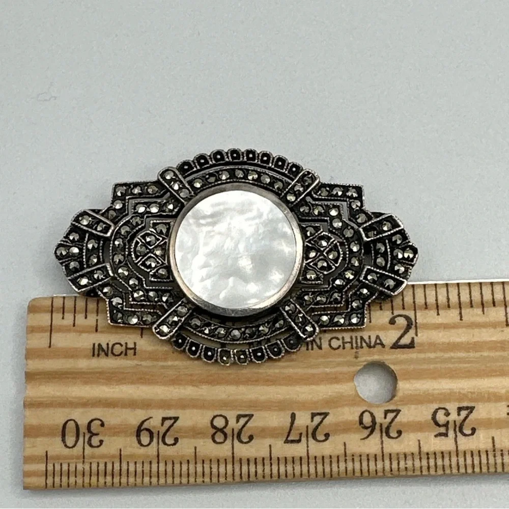 Vintage BROOCH‎ PIN, Art Deco Styling, Mother Of Pearl & Marcasite Stones #355
